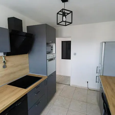 Agreable Et Spacieux Appartement Lumineux T4 Alsace Riedisheim Exterior photo
